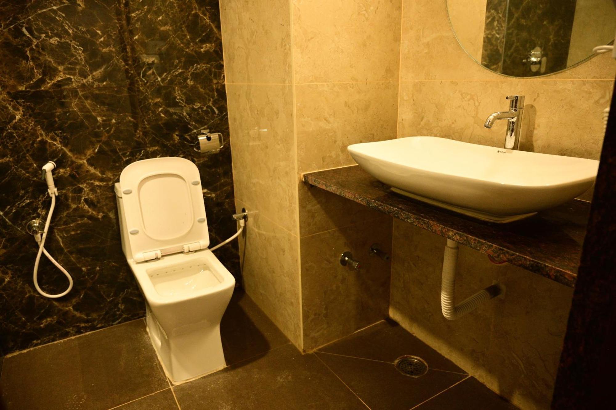 Hotel Dwaraka Kaglipur Экстерьер фото